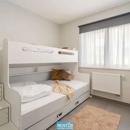 Huys Léo – Met Ligging In *